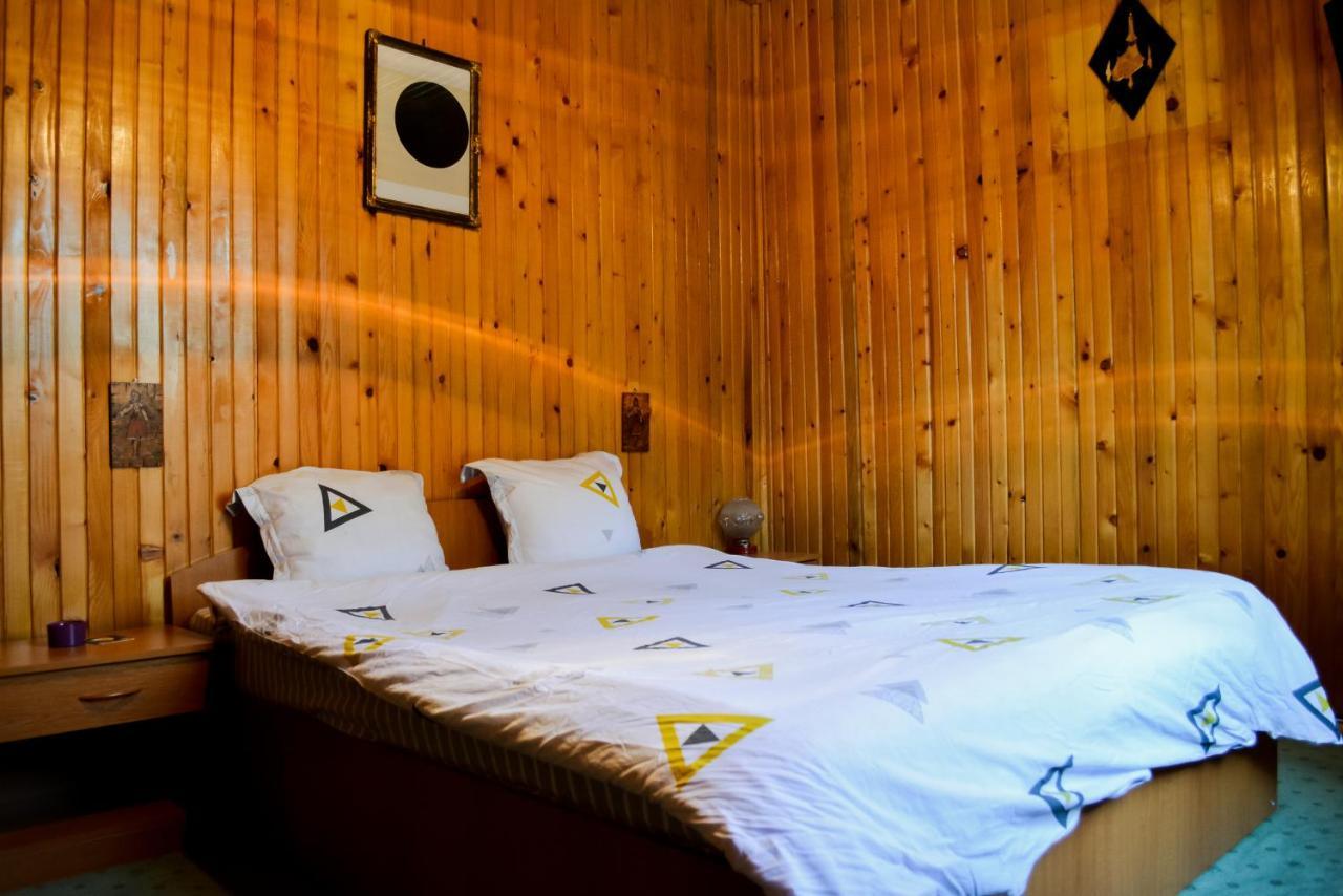 Grandpa'S Hidden Crib, 6 Bedroom, Pet Friendly Синая Экстерьер фото