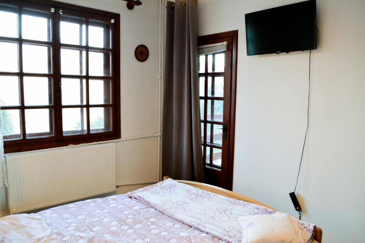 Grandpa'S Hidden Crib, 6 Bedroom, Pet Friendly Синая Экстерьер фото